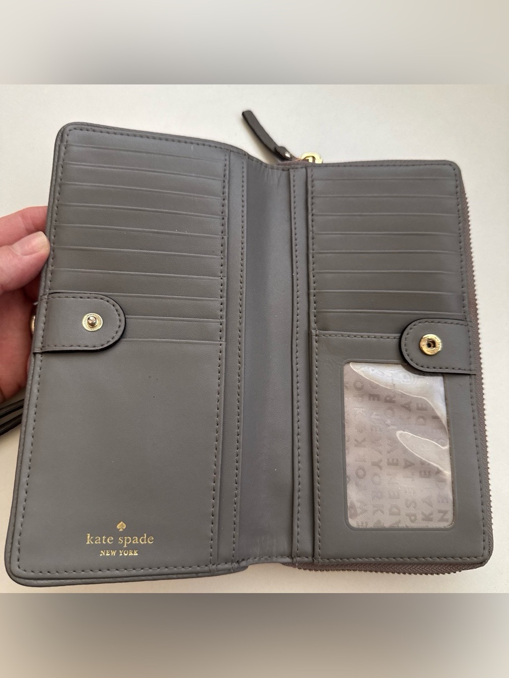 Kate Spade Grey Pebbled Leather Zip Around Wristlet Wallet Quiet Luxury - Picture 2 of 8